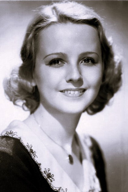 Charlotte Henry as Alice