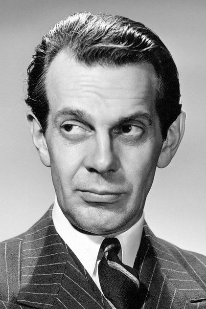 Raymond Massey as Jonathan Brewster