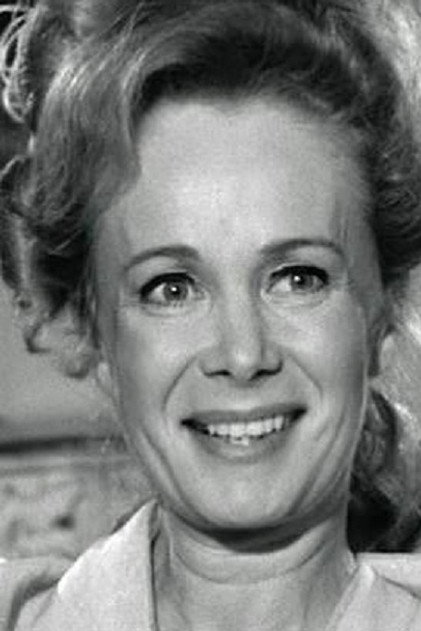 Dominique Minot as Sylvie Gaudel