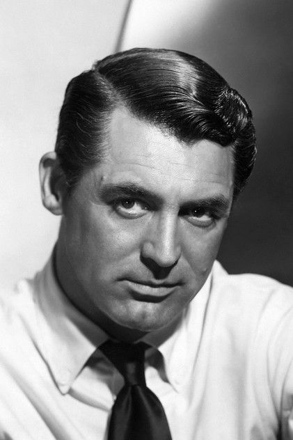 Cary Grant as Lt. Jaeckel