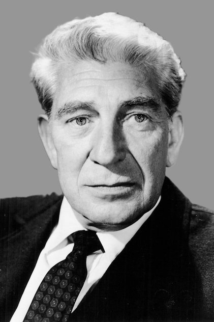 Eduard Franz as Khan