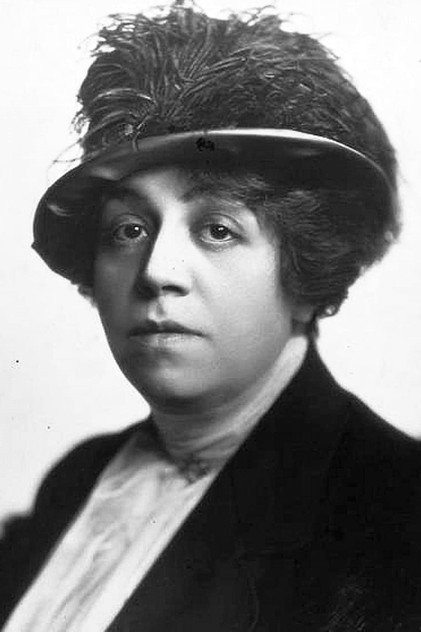 Michelette Burani as Bice