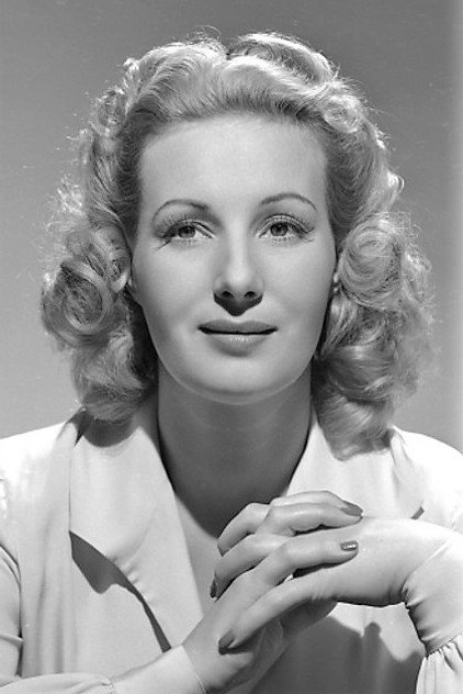 Binnie Barnes as Laura Cram
