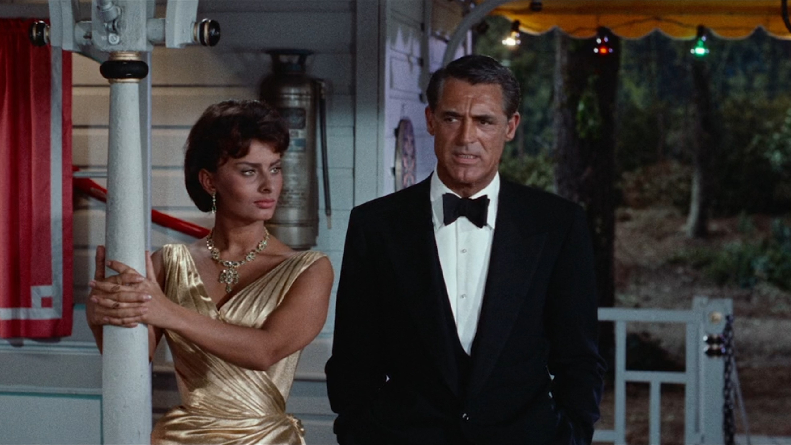 Houseboat — iconic scene