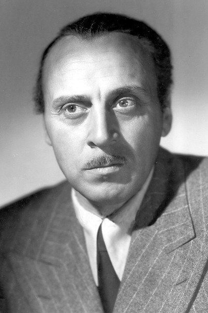 George Coulouris as Jim Mordinoy