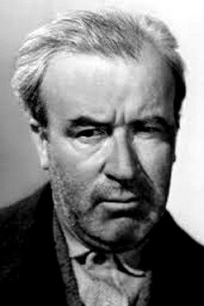 Harry Shannon as Ed Cumberland