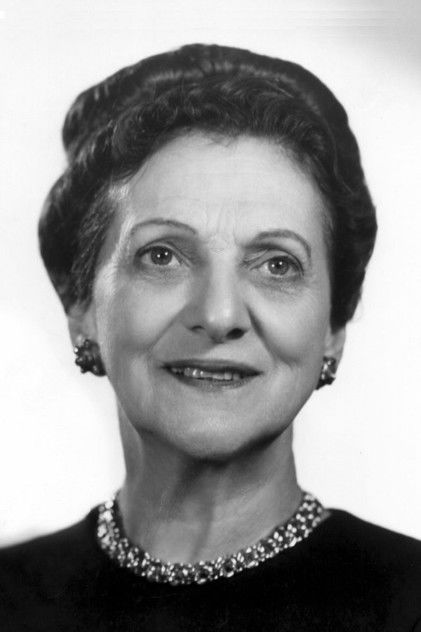 Beulah Bondi as Miss Oliver