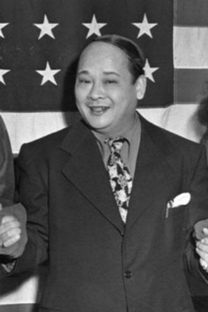 Joe Wong as Singer / Gigolo