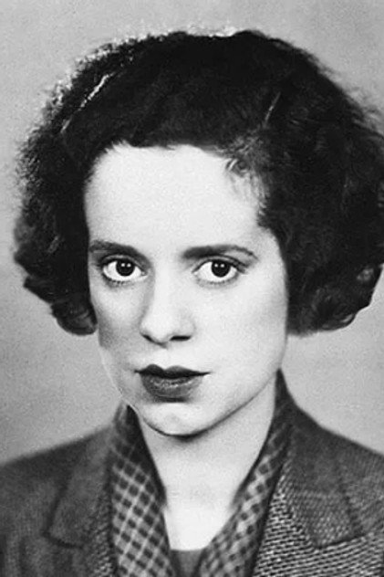 Elsa Lanchester as Matilda