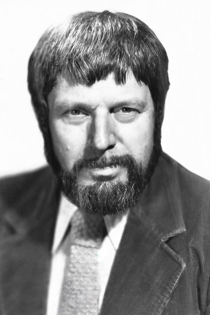 Theodore Bikel as General Jouvet