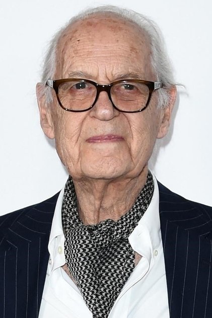 John Standing as Julius D. Haversack